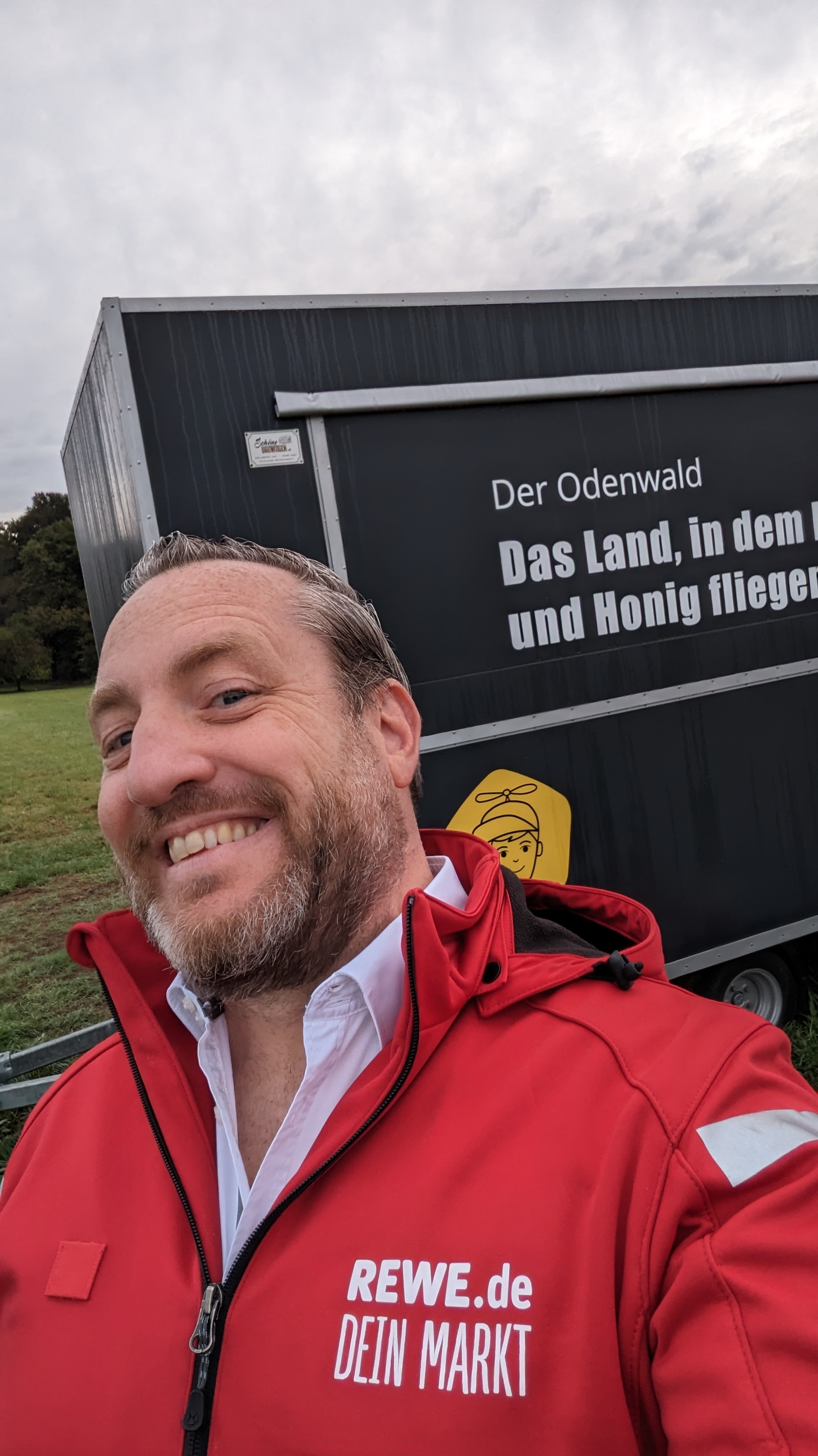 Frank Oliver Schmitz an der Drohnenbasis